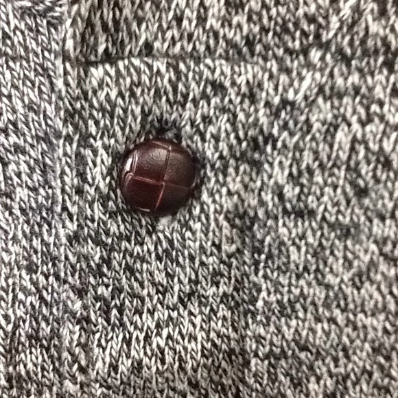 Eddie Bauer Cardigan - Picture 5 of 6
